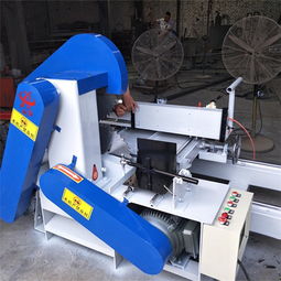 圓木推臺(tái)鋸 誠(chéng)浩木工機(jī)械廠家 大型圓木推臺(tái)鋸